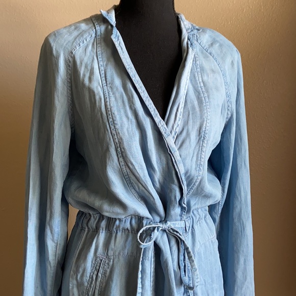 Lou & grey Long Sleeve Chambray Wrap Dress - Picture 5 of 8